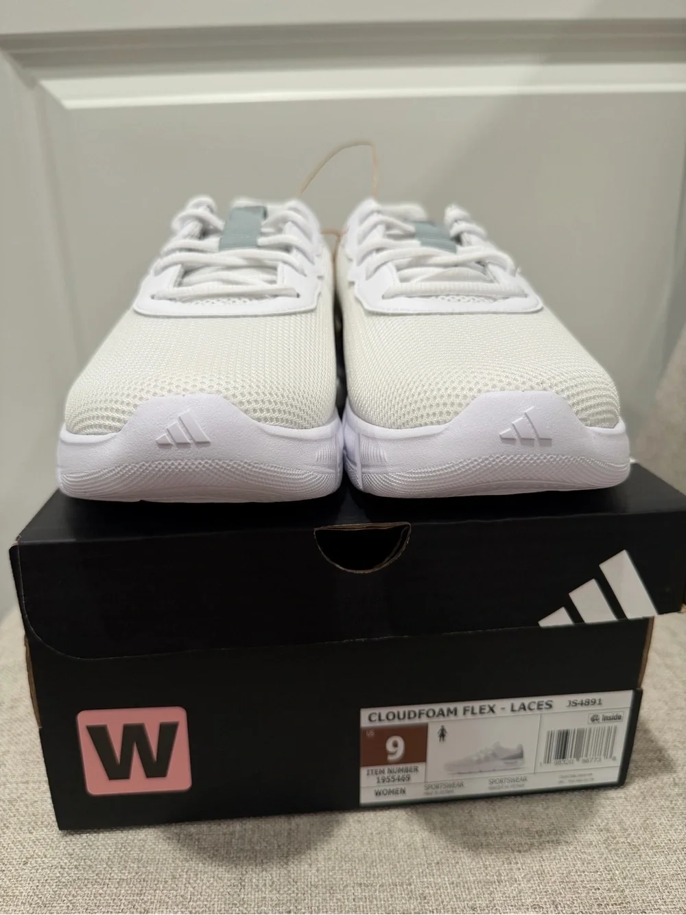 adidas Women’s Cloudfoam Flex Lightweight White and Light Gray Sneakers